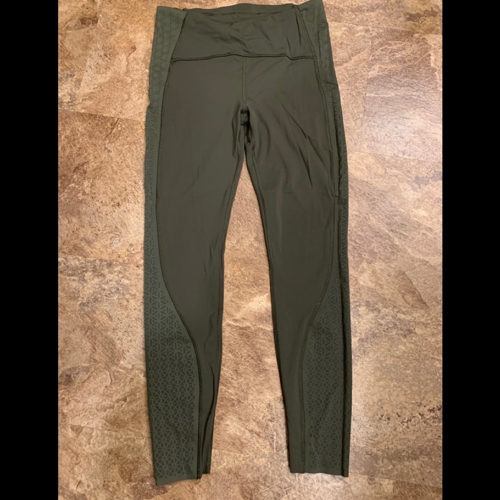 Lululemon laser mesh leggings